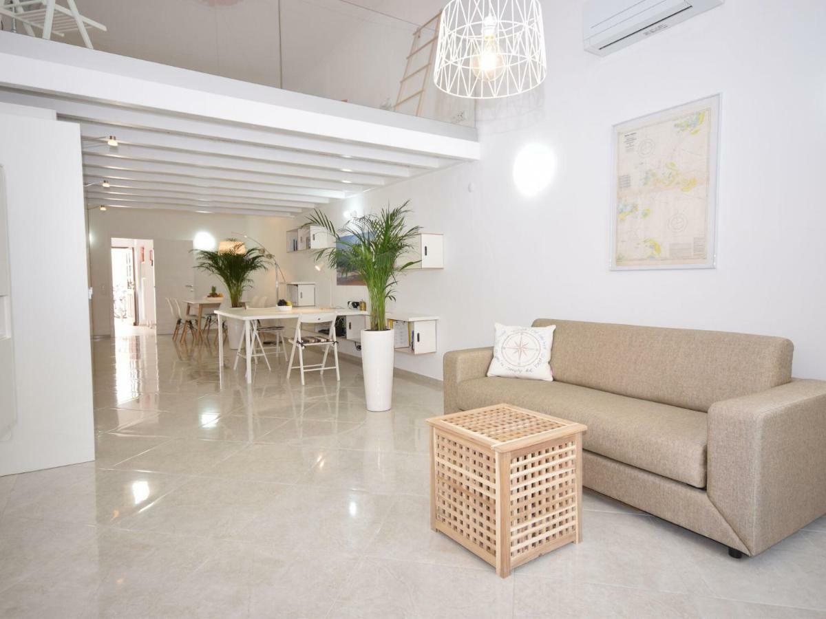 Modern Holiday Home In Olh O With Terrace Olhão Extérieur photo